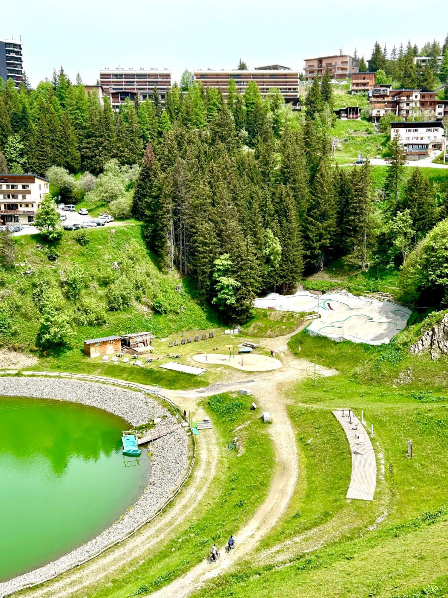 Appartement Lou Pied De Piste Chamrousse Buitenkant foto
